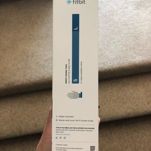 Black Fitbit charge 2